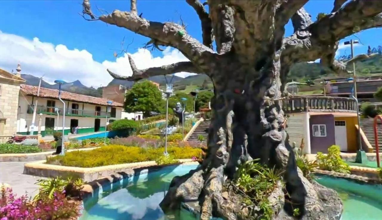 La Cuchumba Hotel Campestre Guican Exterior photo